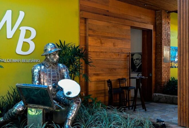 Ilhabela inaugura 47ª edição do Salão de Artes Waldemar Beli...
