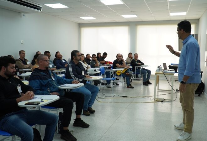 Prefeitura de Ilhabela e SEBRAE oferecem curso de liderança ...