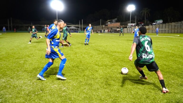 Campeonato Municipal de Futebol: Primeira Edição em Destaque...