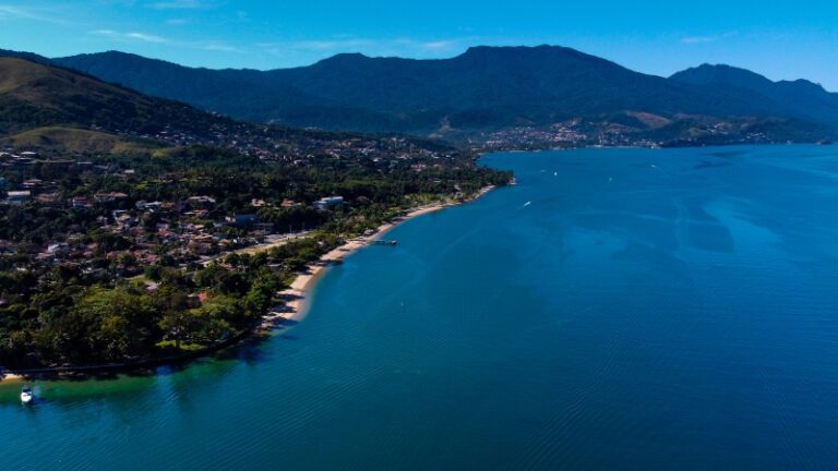 Ilhabela prevê mais de 30 mil visitantes neste feriado