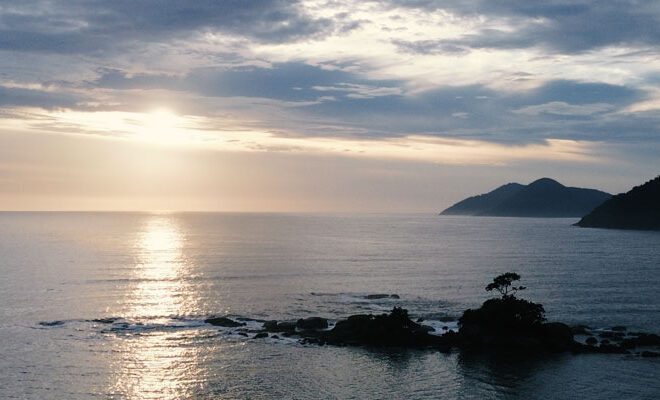 Checklist: O que levar na mala para Ilhabela em agosto?