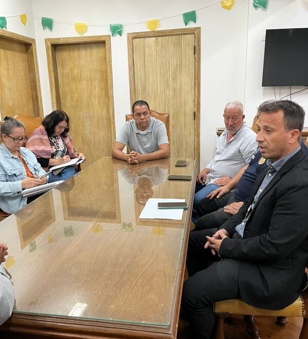 Ilhabela realiza reunião para reforçar apoio a moradores de ...