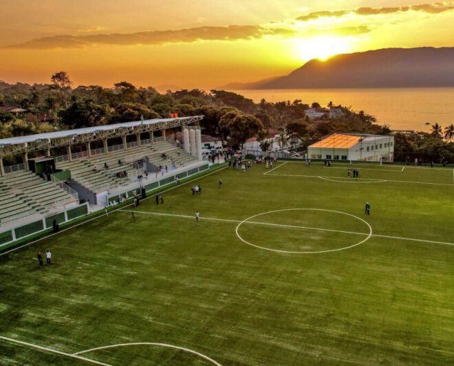 Ilhabela Sedia Amistosos Festivos com Grandes Equipes de Fut...