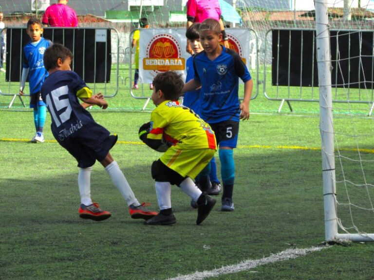 Ilhabela: Festival de Futebol Infantil neste Fim de Semana