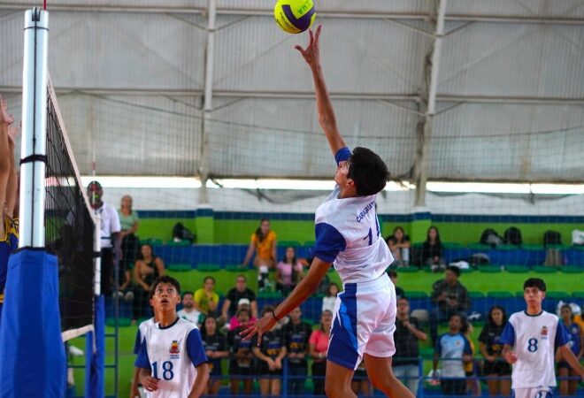 Festival de Voleibol Atrai 100 Alunos