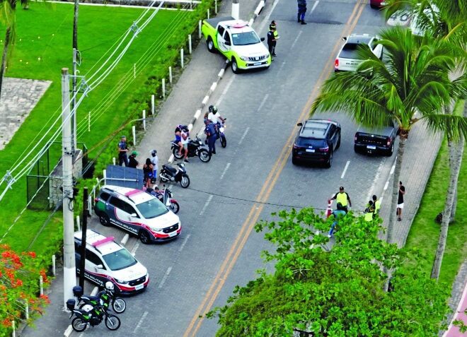 Reforço na Fiscalização em Ilhabela Garantiu Segurança no Fe...