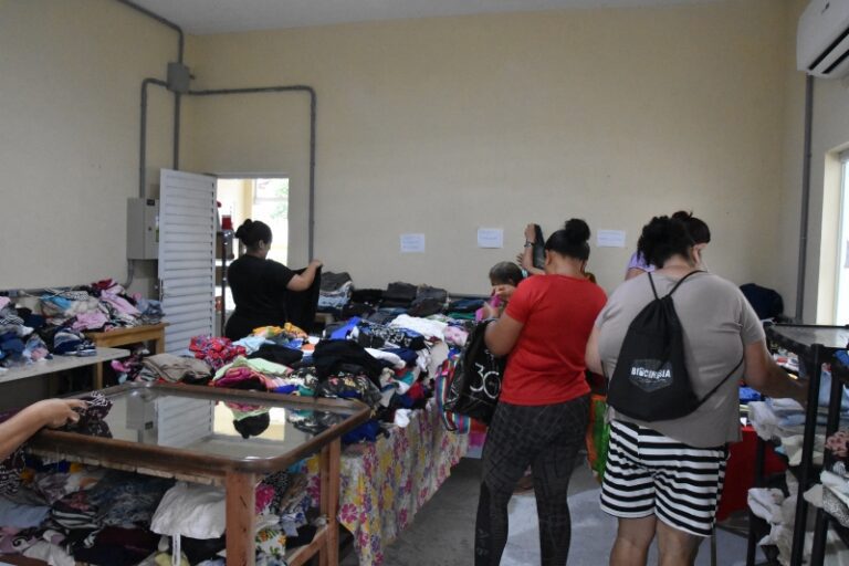 2º Varal Solidário de Novembro: Aumento nas Doações de Roupa...