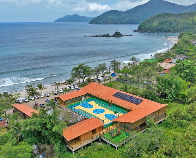 Ilhabela Inaugura Escola Sustentável na Baía de Castelhanos