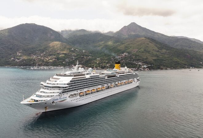 Ilhabela: Escalas Extras do Costa Favolosa e MSC Sinfonia
