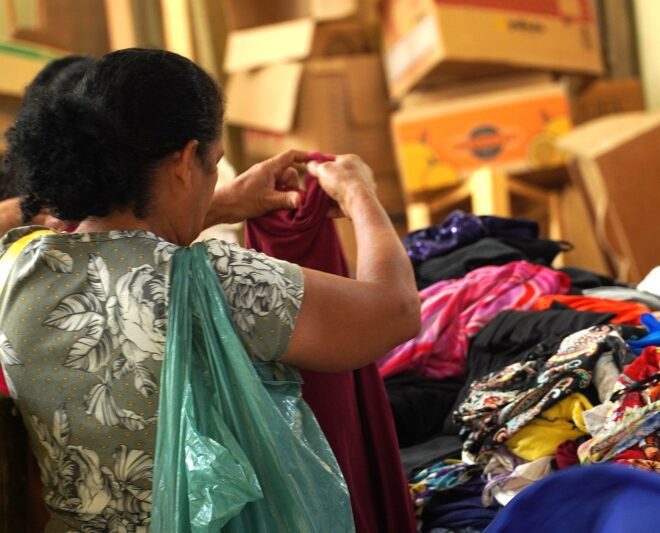 Varal Solidário: 2 mil peças doadas para 208 pessoas na prim...