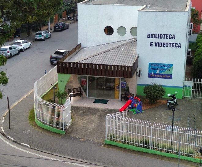 Cineclube na Biblioteca Nilce Signorini: Exibição e Debate e...