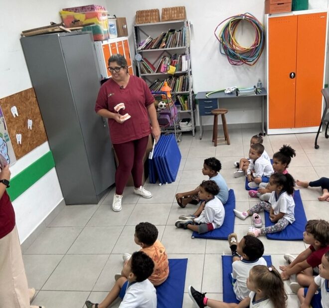 Dia B da Saúde Bucal: Prevenção Odontológica para 250 Crianç...