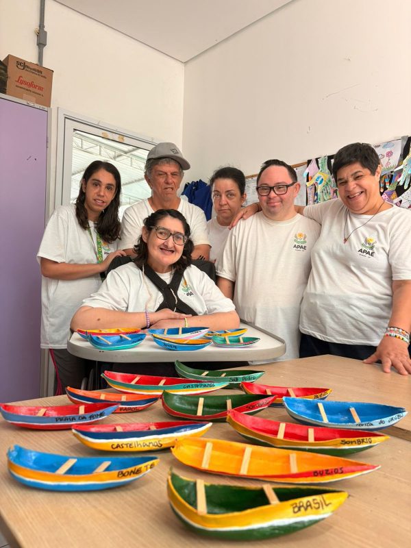 Projeto Alma Caiçara: APAE de Ilhabela Transforma Sementes e...