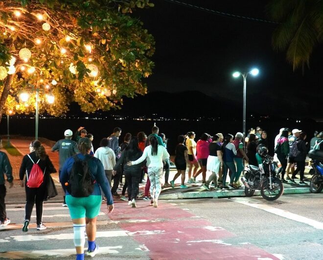 Caminhada da Alegria atraí 120 participantes em Ilhabela em ...