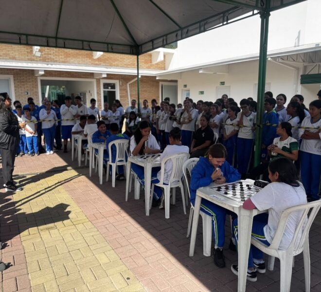 Campeonato de Damas em Ilhabela: 38 Alunos Estimulam Raciocí...