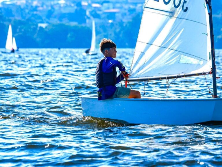 Ilhabela: Destaques em Vela e Atletismo em SP e RJ