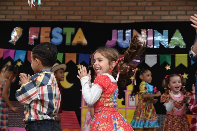 Festas Juninas e Julinas: Tradições Caiçaras nas Escolas de ...