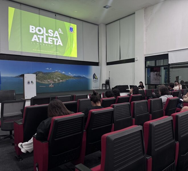 Beneficiários do Bolsa Atleta em Ilhabela Assinam Termo no P...