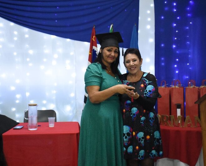 EJA Forma 25 Alunos na E.M. Ruth Cardoso em Ilhabela