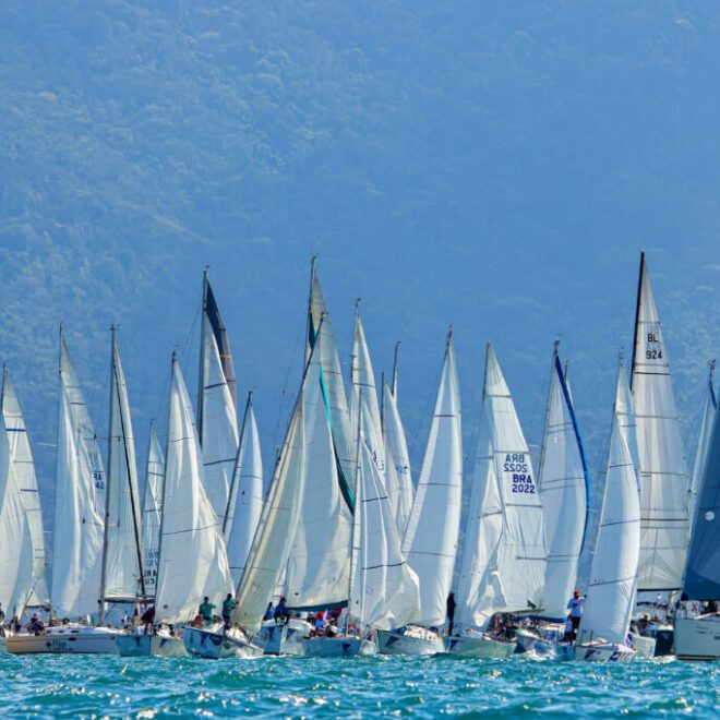Veleiros uruguaios vencem Regata de Alcatrazes na 53ª Semana...