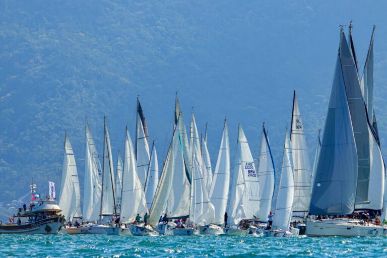 Veleiros uruguaios vencem Regata de Alcatrazes na 53ª Semana...