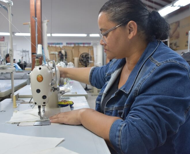 Cursos de Costura e Modelagem em Ilhabela: Início Segunda (1...