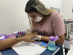 Inscrições Abertas: Curso Gratuito de Manicure e Pedicure em Ilhabela