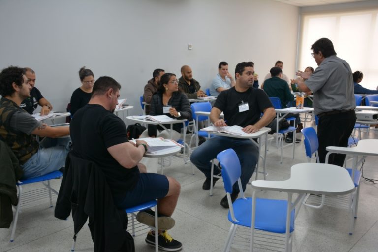 Inovação nas Compras Públicas: Servidores de Ilhabela em Açã...