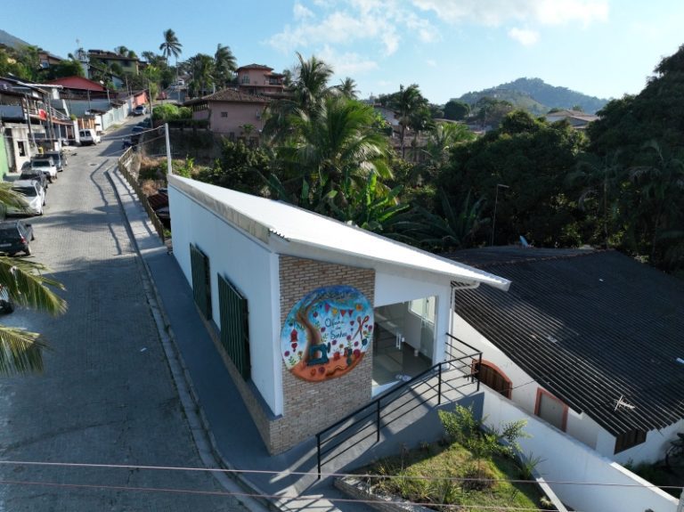 Ilhabela: Oficinas de Natal do Fundo Social Iniciam com Curs...