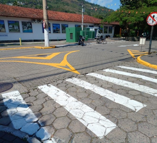 Revitalização da Sinalização Viária na Vila de Ilhabela