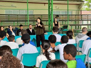 Ilhabela Recebe Biblioteca Futuro: 1.200 Livros e Foco em Ciência e Sustentabilidade