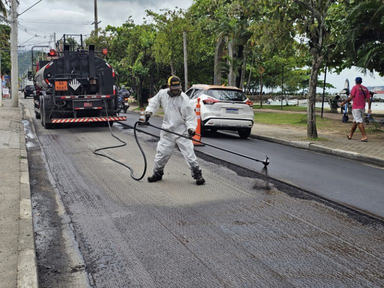 Asfalto Novo na Avenida São João, Perequê – Ilhabela