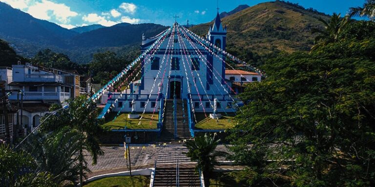 Centro Histórico de Ilhabela: Cultura, Gastronomia e Belezas...