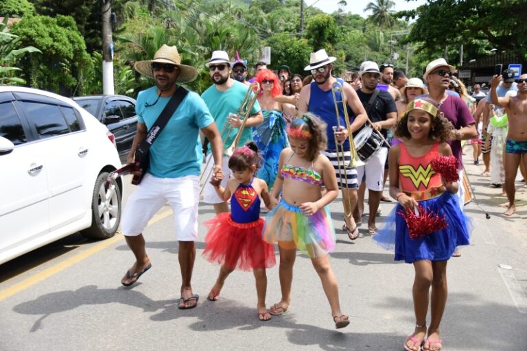 Ilhabela Realiza Matinês para Animar o Carnaval 2023