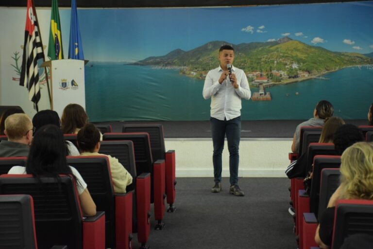 Formação para Secretários Escolares em Ilhabela: Prefeitura ...