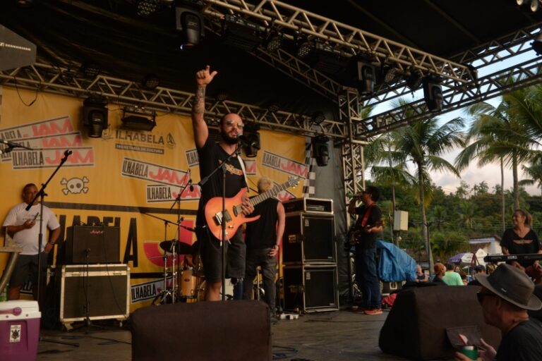 Ilhabela Jam Agita Praia do Perequê com Música e Cultura