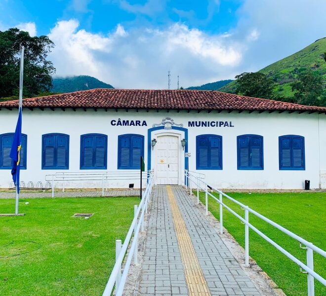 Ilhabela: Prestação de Contas da Educação referente ao 2º Qu...