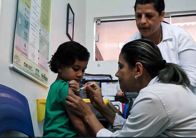 Vacinação contra gripe em Ilhabela agora para toda a populaç...