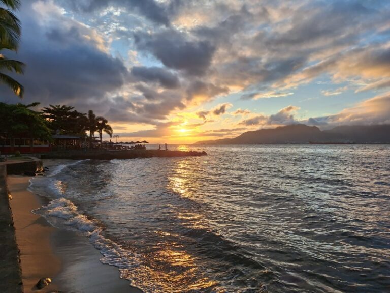 5 Melhores Locais para Assistir ao Pôr do Sol em Ilhabela