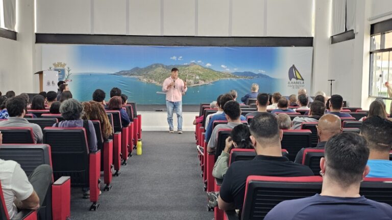 Ilhabela: Prefeitura inicia reformas para revitalização do m...