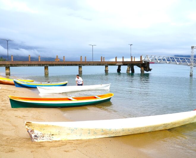 Ilhabela: 1ª Corrida de Canoa Caiçara em Homenagem ao Dia do...