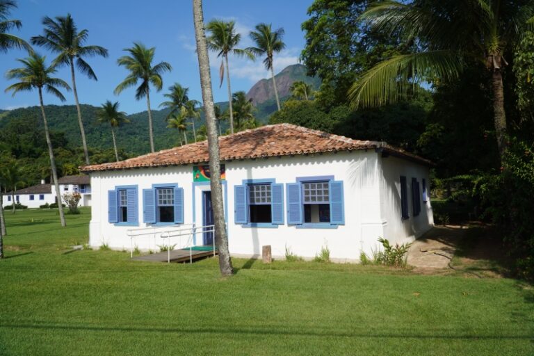 8 Passeios Culturais Gratuitos para Fazer em Ilhabela