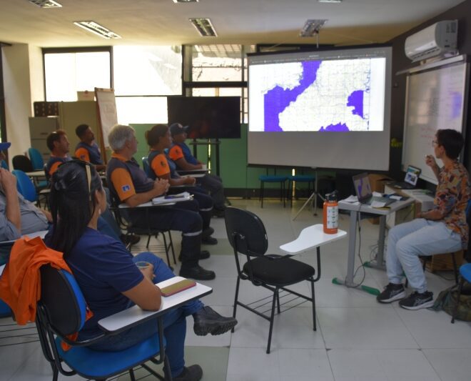 Escola de Governo e Defesa Civil: Formação e Capacitação par...