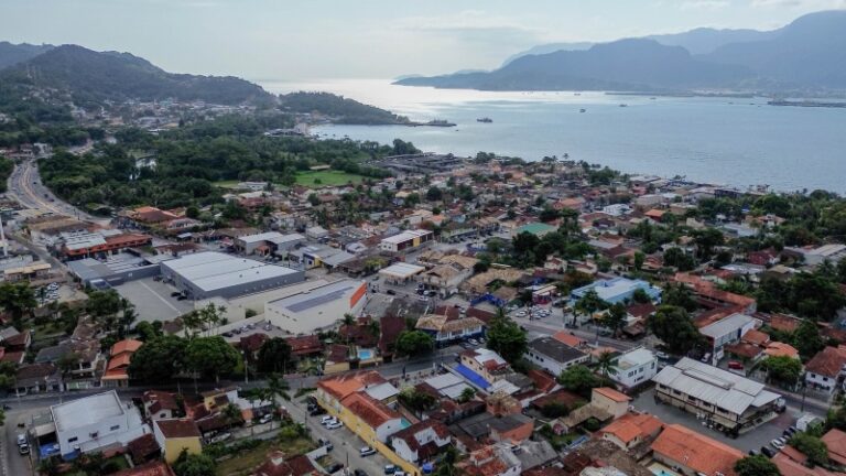 Ilhabela: Crescimento no setor de serviços impulsiona econom...