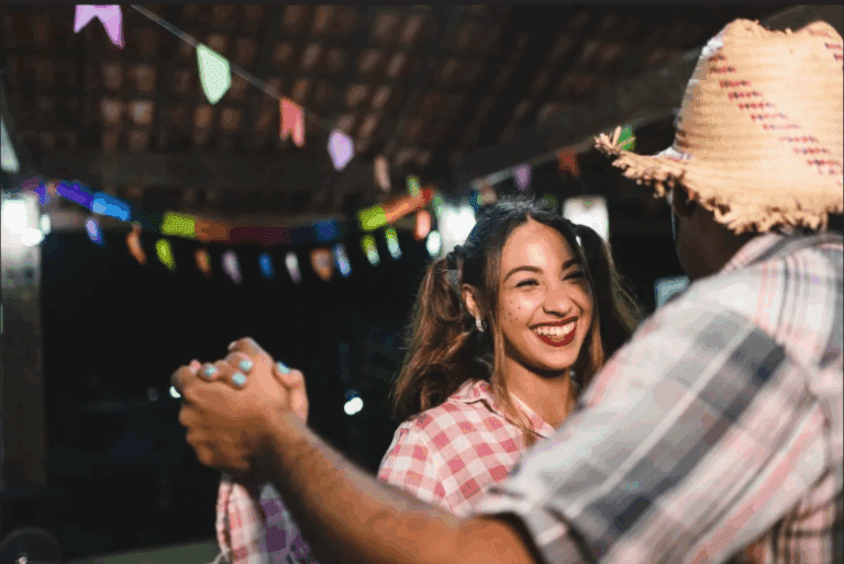 Projeto ‘1 Pé na Areia, 2 no Forró’ Celebra Culturas Nordest...
