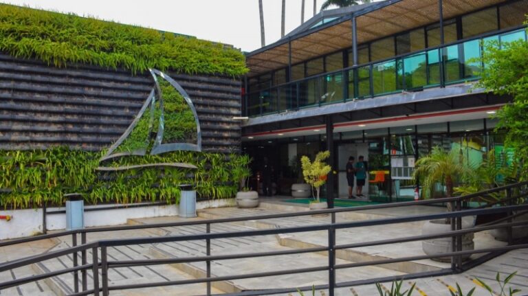 Ilhabela declara ponto facultativo em data comemorativa.