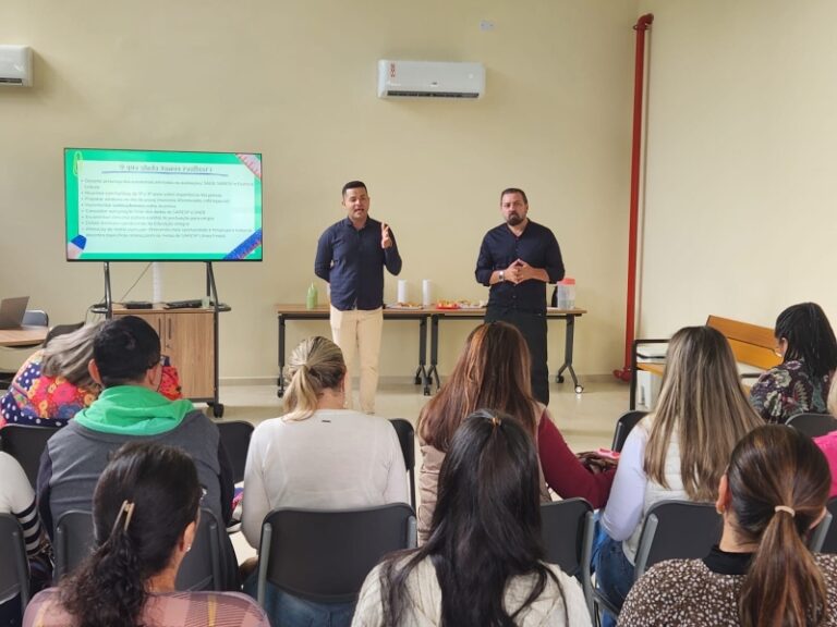 Ilhabela define metas para aprimorar alfabetização e aprendi...