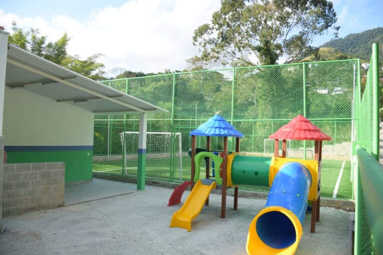 Prefeitura de Ilhabela inaugura Espaço Recreativo do Cantaga...