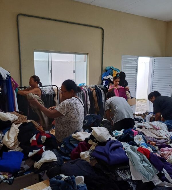 Solidariedade em Ação: 772 Peças Foram Doadas para Necessita...