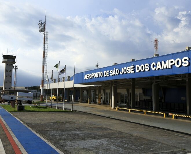 Reunião Turística: Aeroporto de São José dos Campos e Prefei...